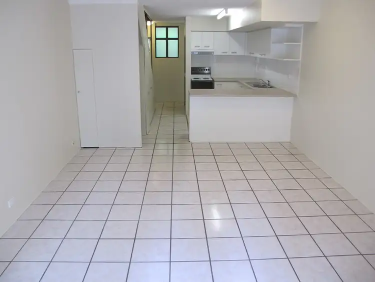 Fourth view of Homely apartment listing, Woodrowe Place 28 Woodroffe Avenue, Main Beach QLD 4217