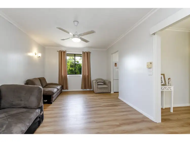 Second view of Homely house listing, 4 Ivy Court, Sale VIC 3850