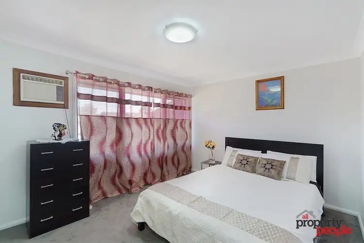 Fifth view of Homely townhouse listing, 17/15-19 Fourth Avenue, Macquarie Fields NSW 2564