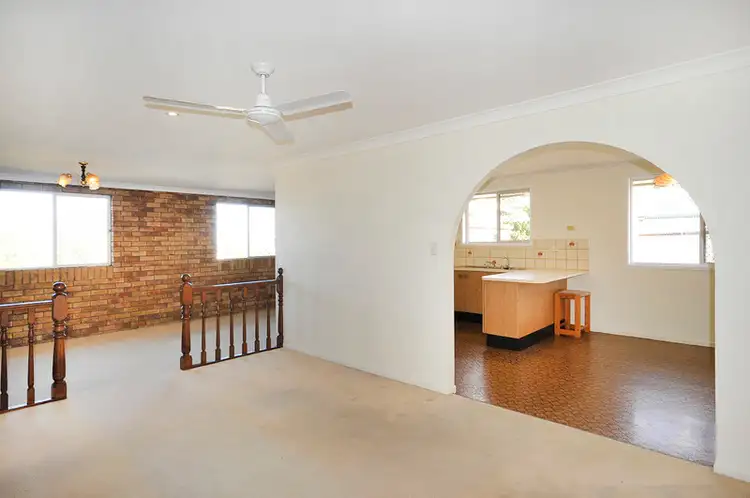 Sixth view of Homely house listing, 5 Fokker Street, Wilsonton Heights QLD 4350