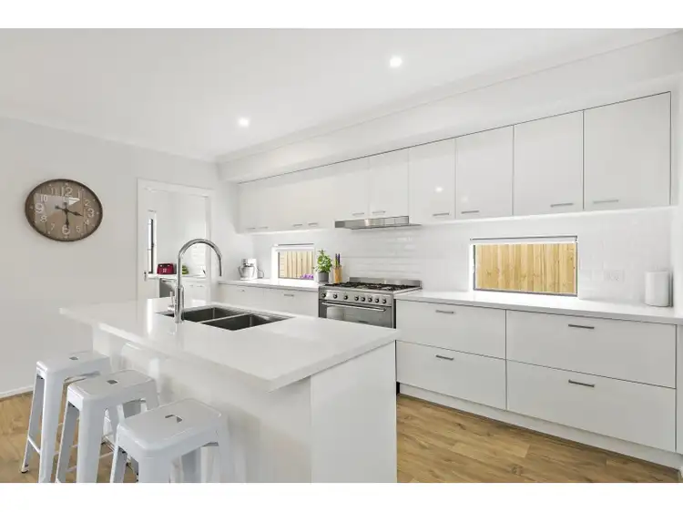 41 Tubular Avenue, Torquay VIC 3228
