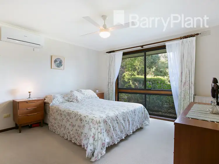 Fifth view of Homely house listing, 8 Graydon Court, Rosebud VIC 3939