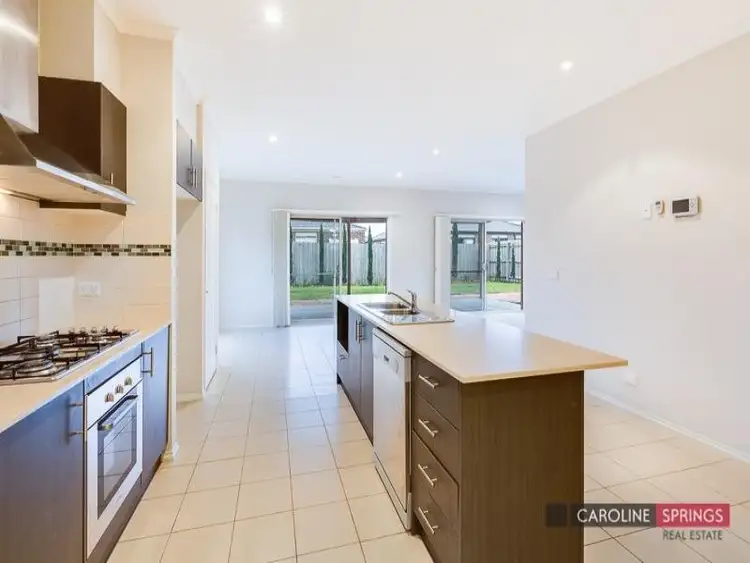 Seventh view of Homely house listing, 8 Gascoyne Way, Truganina VIC 3029