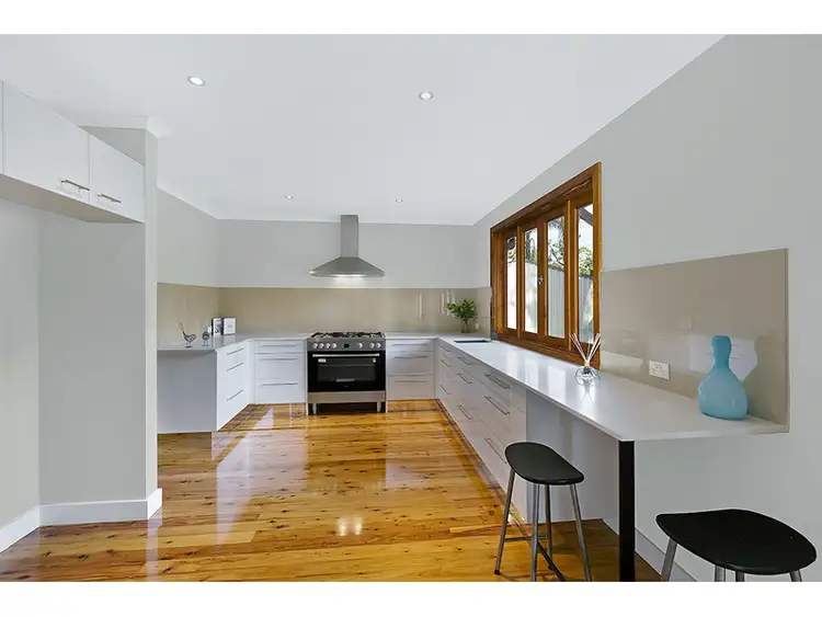 Third view of Homely house listing, 6 Kerry Crescent, Berkeley Vale NSW 2261