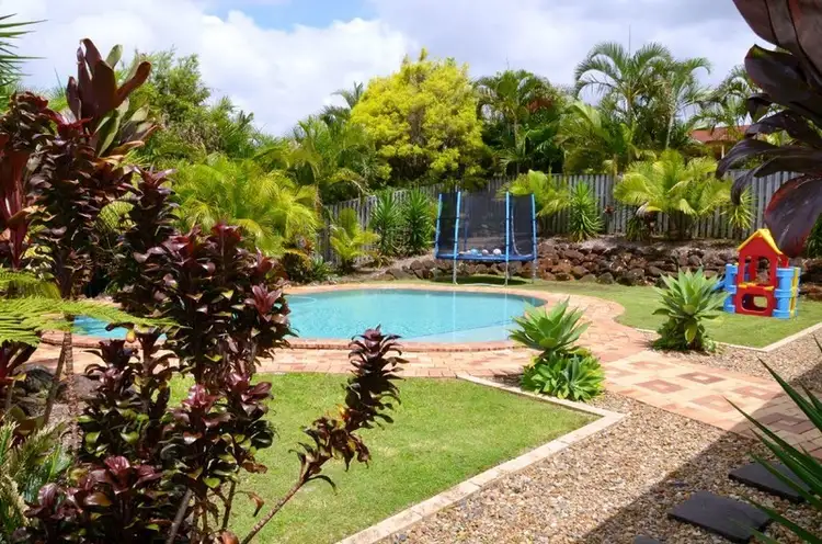 37 Howland Circuit, Pacific Pines QLD 4211