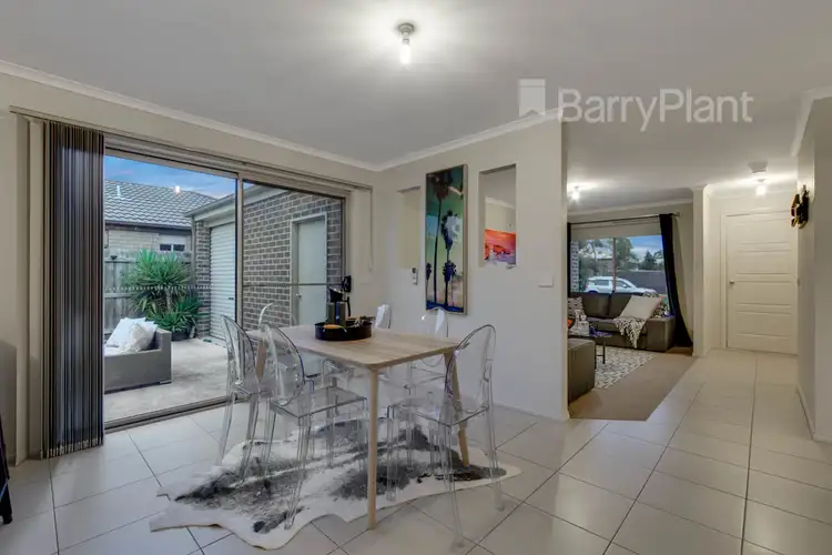 Seventh view of Homely house listing, 30 Walnut Way, Pakenham VIC 3810