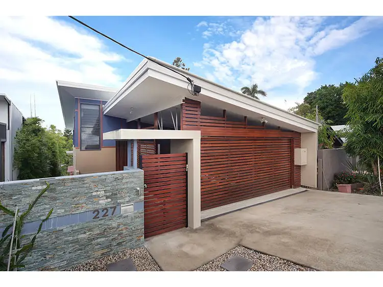 227 Swann Road, Taringa QLD 4068