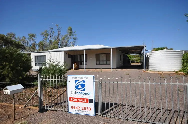 11 Park Terrace, Quorn SA 5433