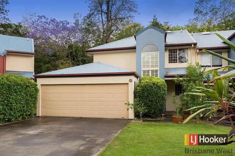 4/47 Newcomen Street, Indooroopilly QLD 4068