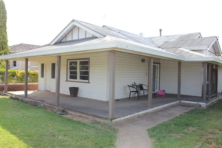 36 Farrand Street, Forbes NSW 2871