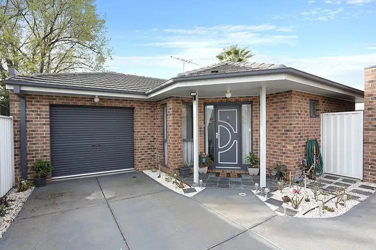 3/17 DOROTHY Avenue, Sunshine VIC 3020