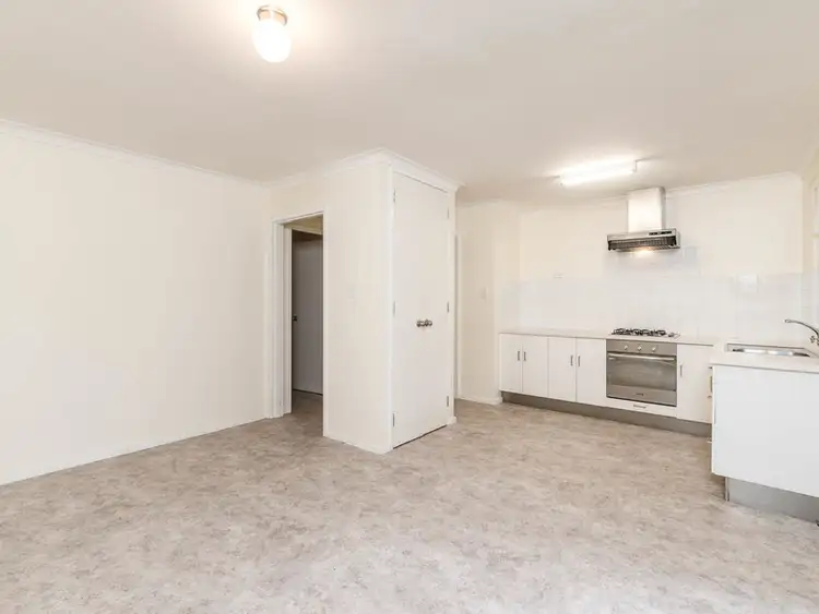 Sixth view of Homely house listing, 4 Pollitt Close, Armadale WA 6112