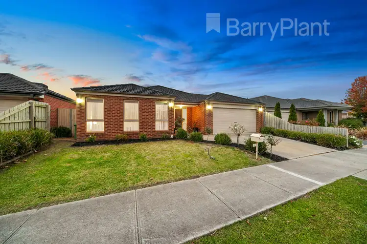 1 Azalea Avenue, Pakenham VIC 3810