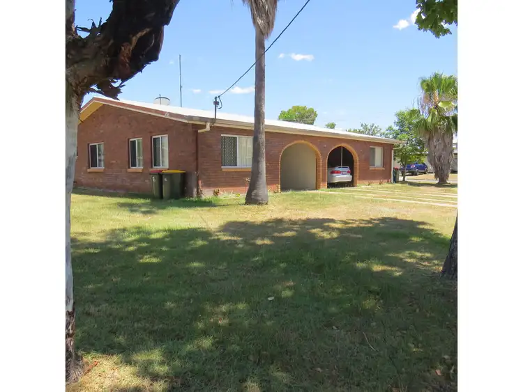 28 Lambourne Avenue, Norman Gardens QLD 4701