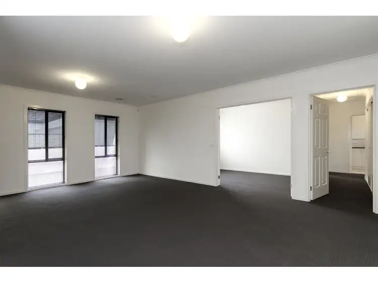 Fifth view of Homely townhouse listing, 14/10 Weir Street, Sale VIC 3850