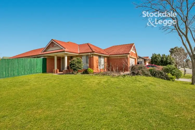 32 Harrington Drive, Narre Warren South VIC 3805