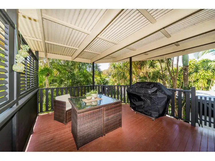 17 Iando Street, Coombabah QLD 4216