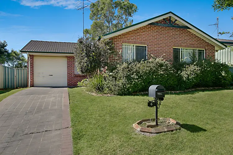 6 Dillwynia Drive, Glenmore Park NSW 2745