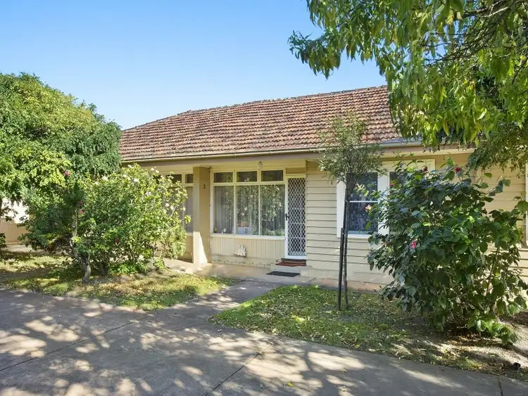 2/17 Marine Avenue, Mornington VIC 3931