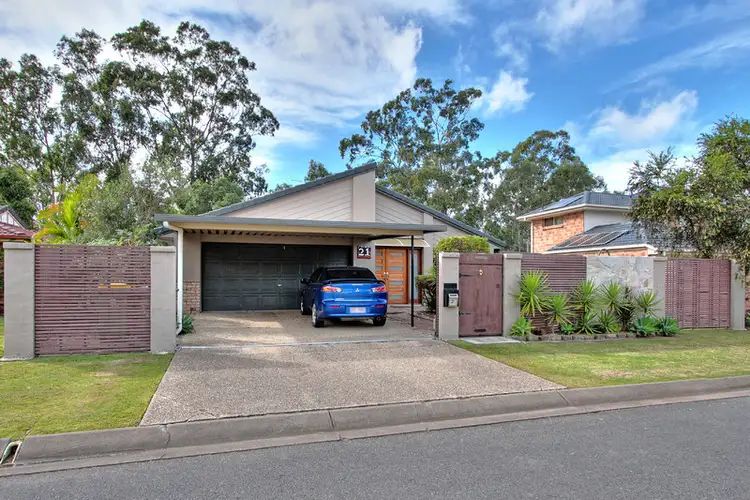 21 Lake Amaroo Court, Logan Reserve QLD 4133