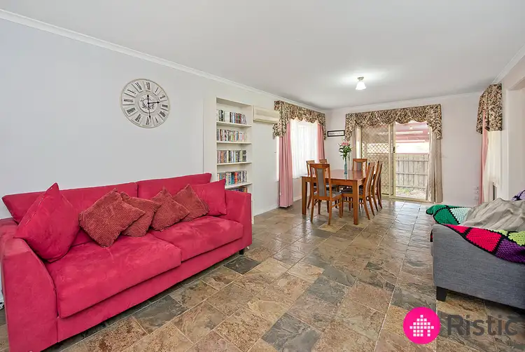 Fifth view of Homely house listing, 3 Hillrise Court, Mill Park VIC 3082