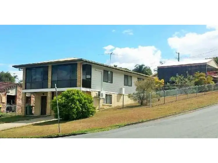 1 Bryant Court, Silkstone QLD 4304