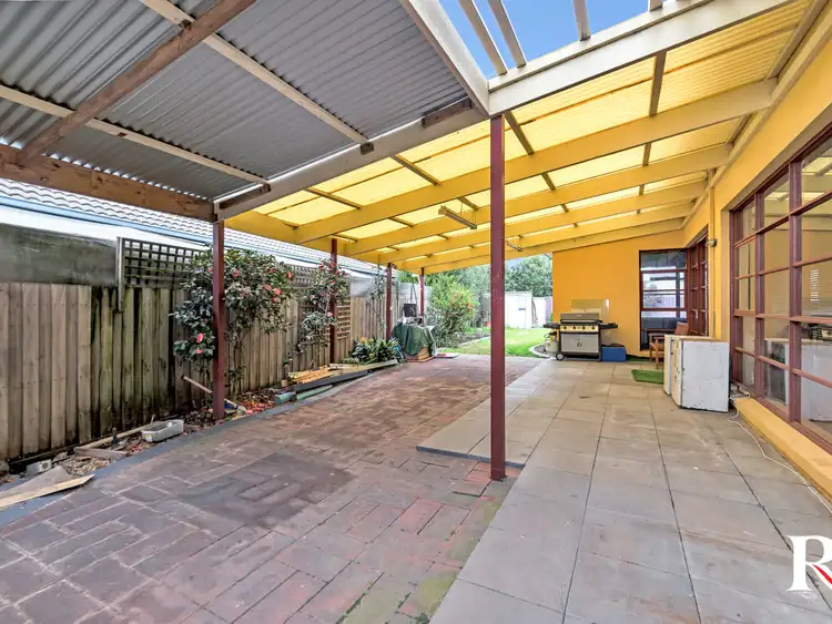 Sixth view of Homely house listing, 15 Mervyn Court, St Albans Park VIC 3219
