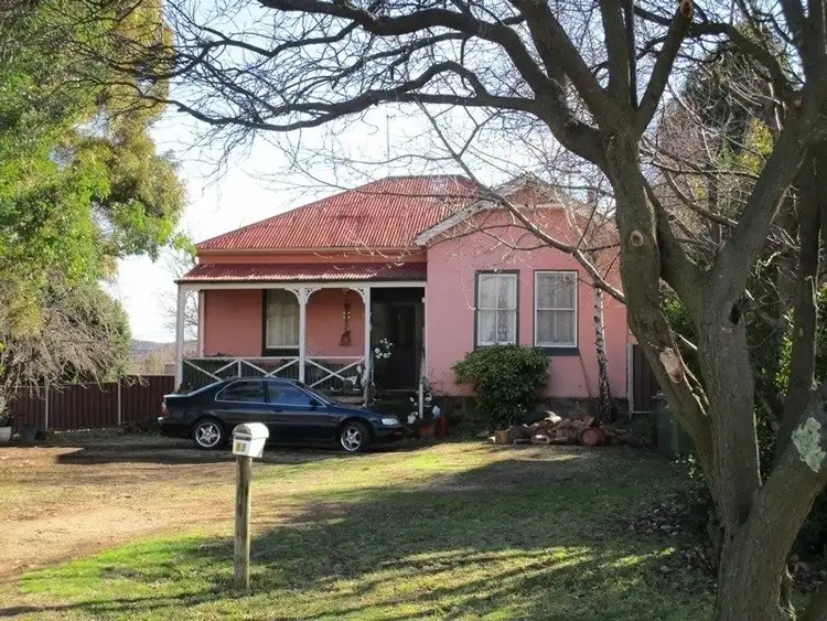 13 Albert Street, Cooma NSW 2630
