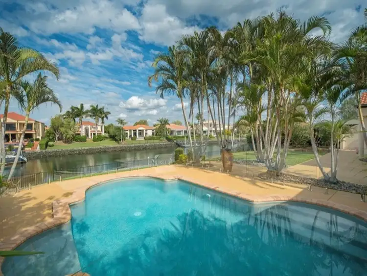 1104 Beechwood Drive, Hope Island QLD 4212