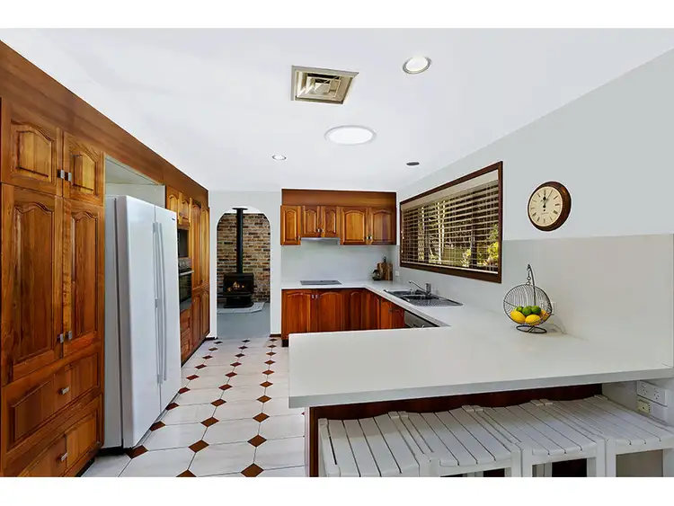 Fourth view of Homely house listing, 10 Kipling Drive, Bateau Bay NSW 2261