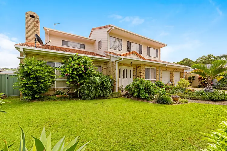Second view of Homely house listing, 5 Vucas Court, Currumbin Waters QLD 4223