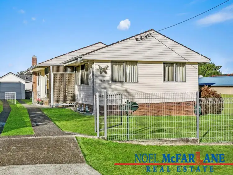 Main view of Homely house listing, 10 Box Place, Gateshead NSW 2290