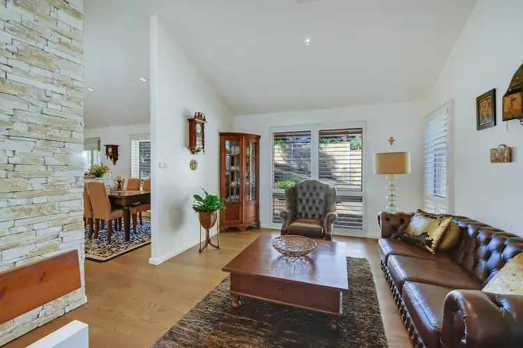 10 Thompson Close, West Pennant Hills NSW 2125