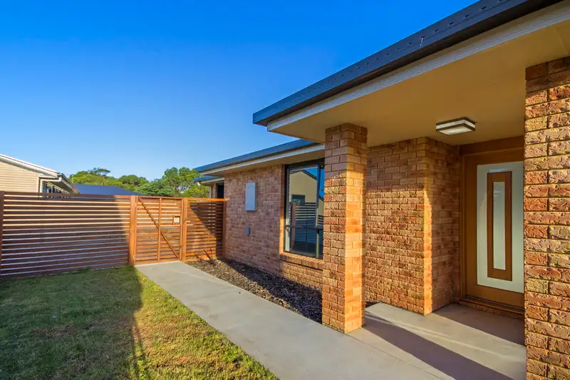 Main view of Homely unit listing, 2/11 Isabelle Court, Wynyard TAS 7325