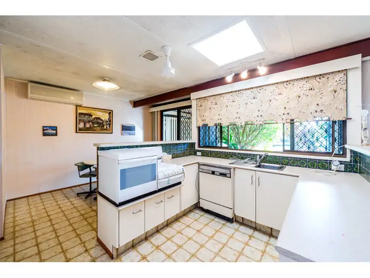 Sixth view of Homely house listing, 8 Drysdale Place, Paradise Point QLD 4216