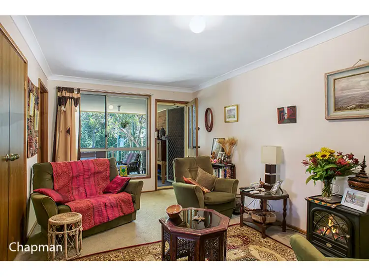 Third view of Homely semi-detached listing, 2/3 Kent Street, Winmalee NSW 2777