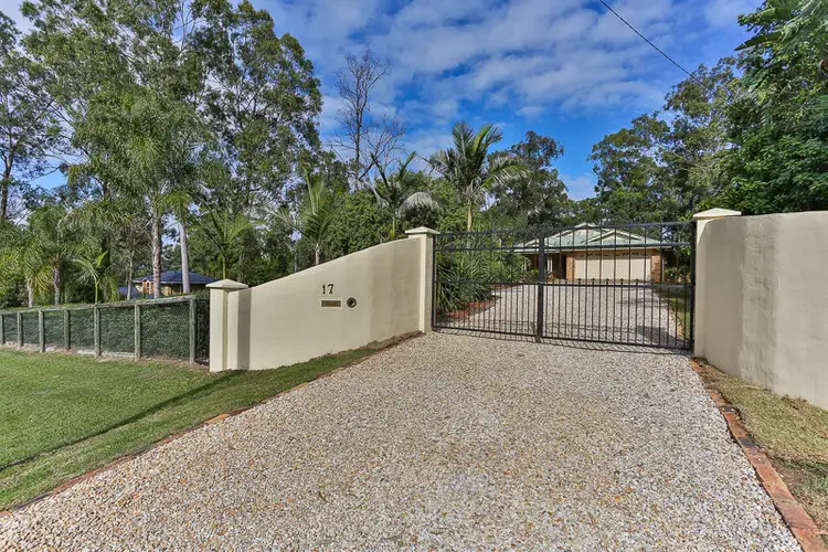 17 Glengariff Close, Chuwar QLD 4306