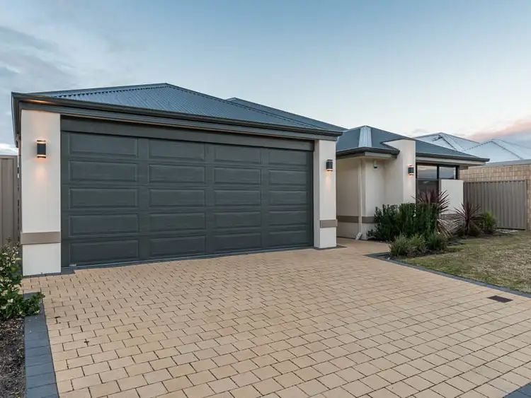 Second view of Homely house listing, 7 Faroe Link, Baldivis WA 6171