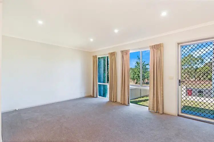 Third view of Homely unit listing, 1/337 Gray Street, Hamilton VIC 3300
