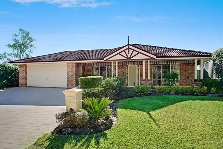 17 Wattlebird Crescent, Glenmore Park NSW 2745