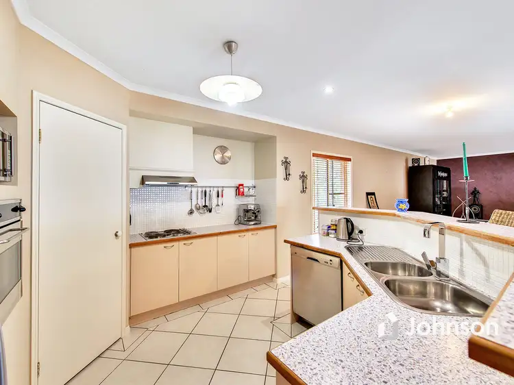 Fifth view of Homely house listing, 2-4 Phillip Crescent, Barellan Point QLD 4306