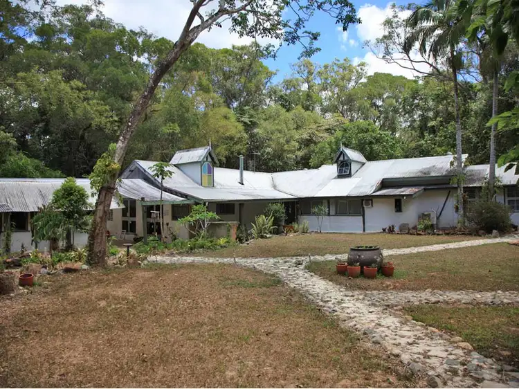 12 Fairyland Rd, Kuranda QLD 4881
