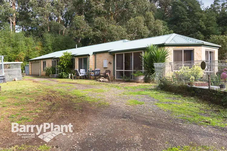 2c Wright Road, Avonsleigh VIC 3782