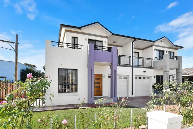2 Ewen Street, Roselands NSW 2196