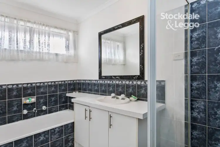 Fifth view of Homely house listing, 2 Drummer Lane, Narre Warren VIC 3805