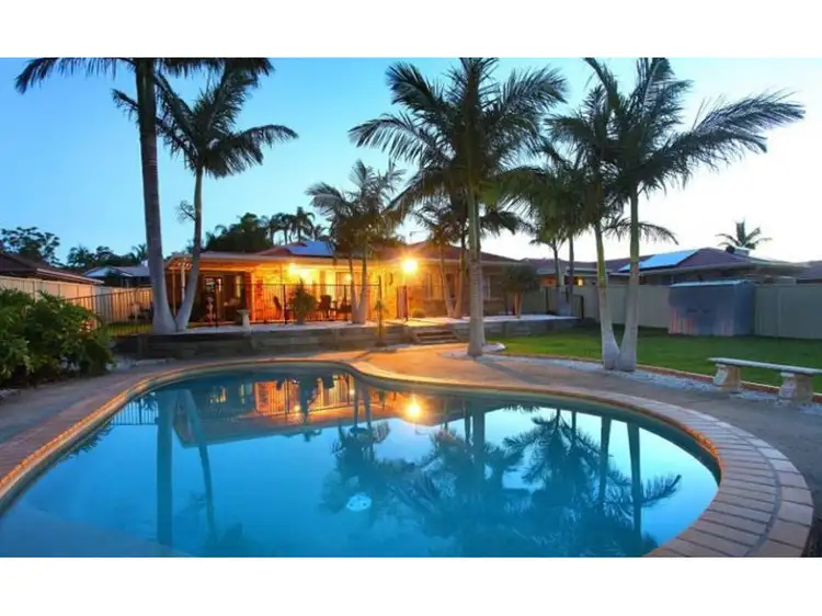 204 Mildura Drive, Helensvale QLD 4212