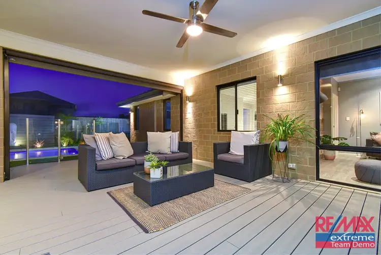 Fifth view of Homely house listing, 2 Loretta Fairway, Carramar WA 6031