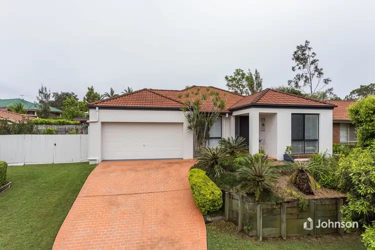 12 Mitchell Place, Belmont QLD 4153
