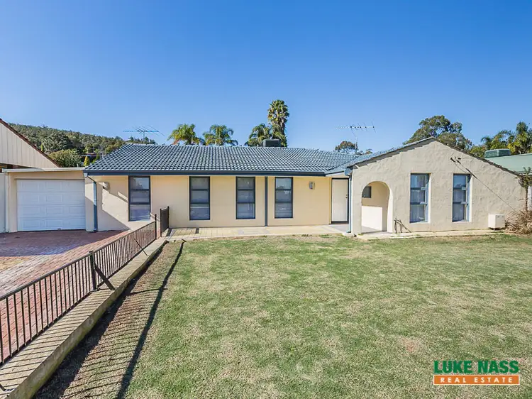 9 Merilee Terrace, Kelmscott WA 6111