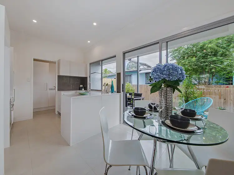 Main view of Homely townhouse listing, 3/371 Fairfield Road, Yeronga QLD 4104